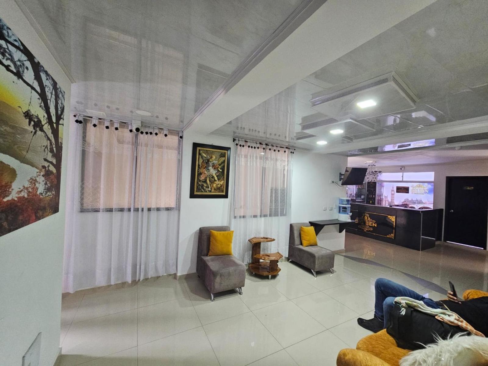 Hotel Big Ben Malaga Santander Εξωτερικό φωτογραφία