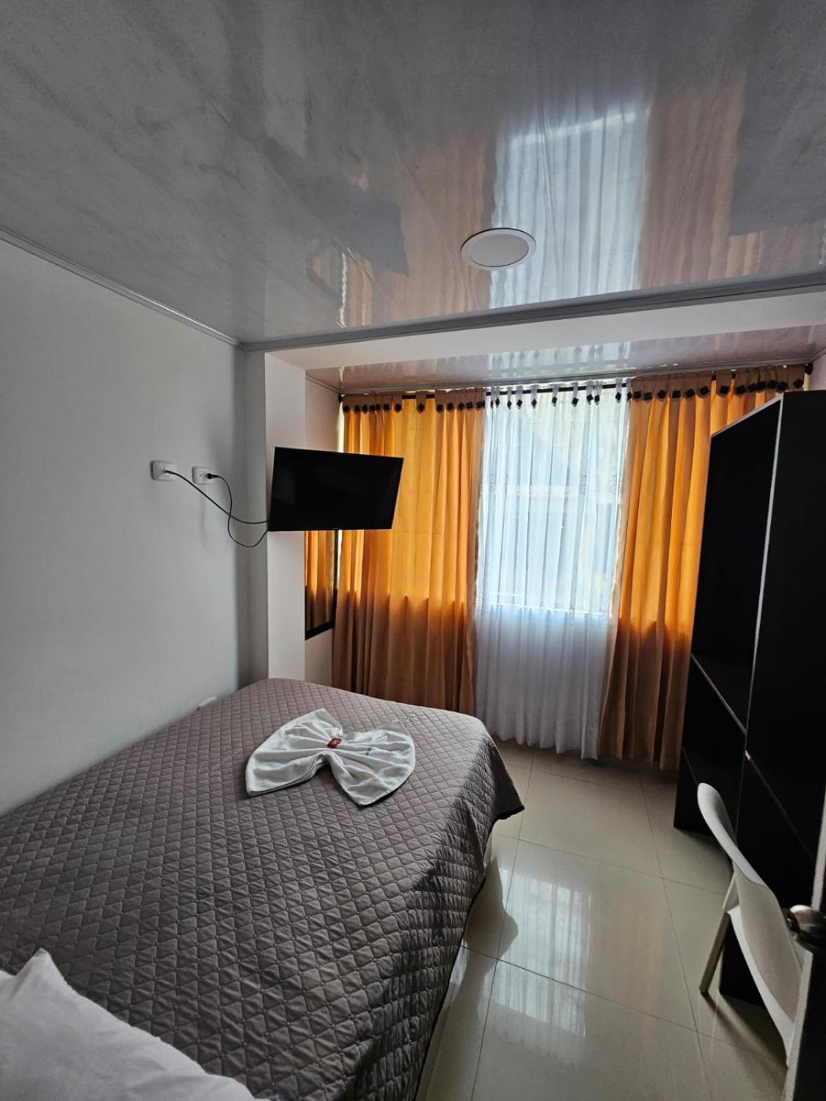 Hotel Big Ben Malaga Santander Εξωτερικό φωτογραφία