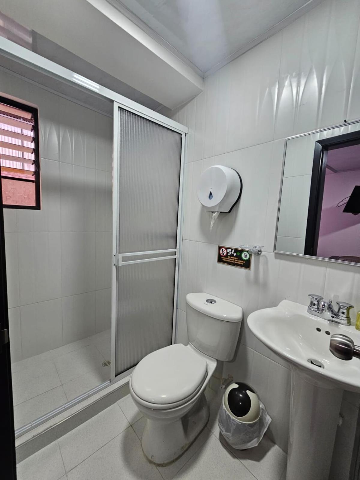 Hotel Big Ben Malaga Santander Εξωτερικό φωτογραφία